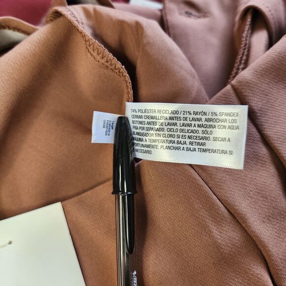 NWT A New Day Target Womens High Rise Tapered Ankle Pants Brown Rust Stretch 2R - Picture 13 of 13